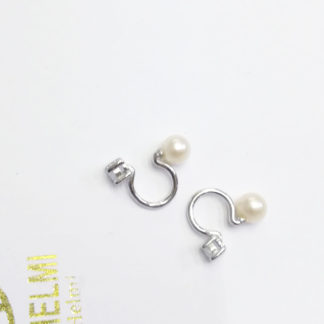 Silver Ear Cuffs with Zircon with round creamy white freshwater pearls
