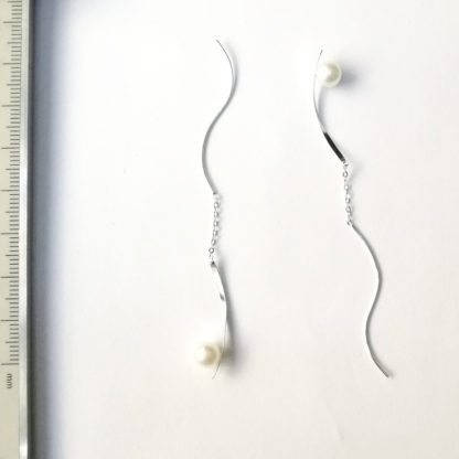 Silver Curly threader earrings with lustrous round white freshwater pearls - Image 7