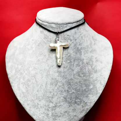 Cross - Image 10